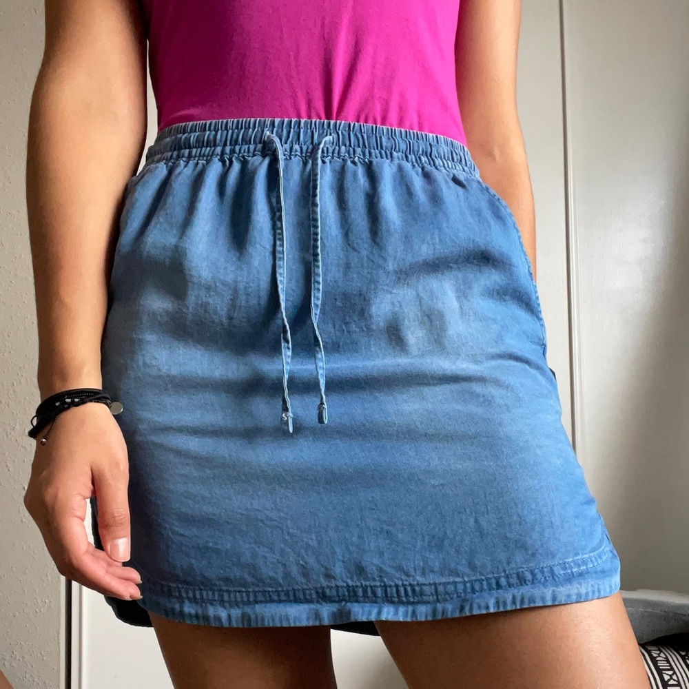 Merona jean skirt with pockets